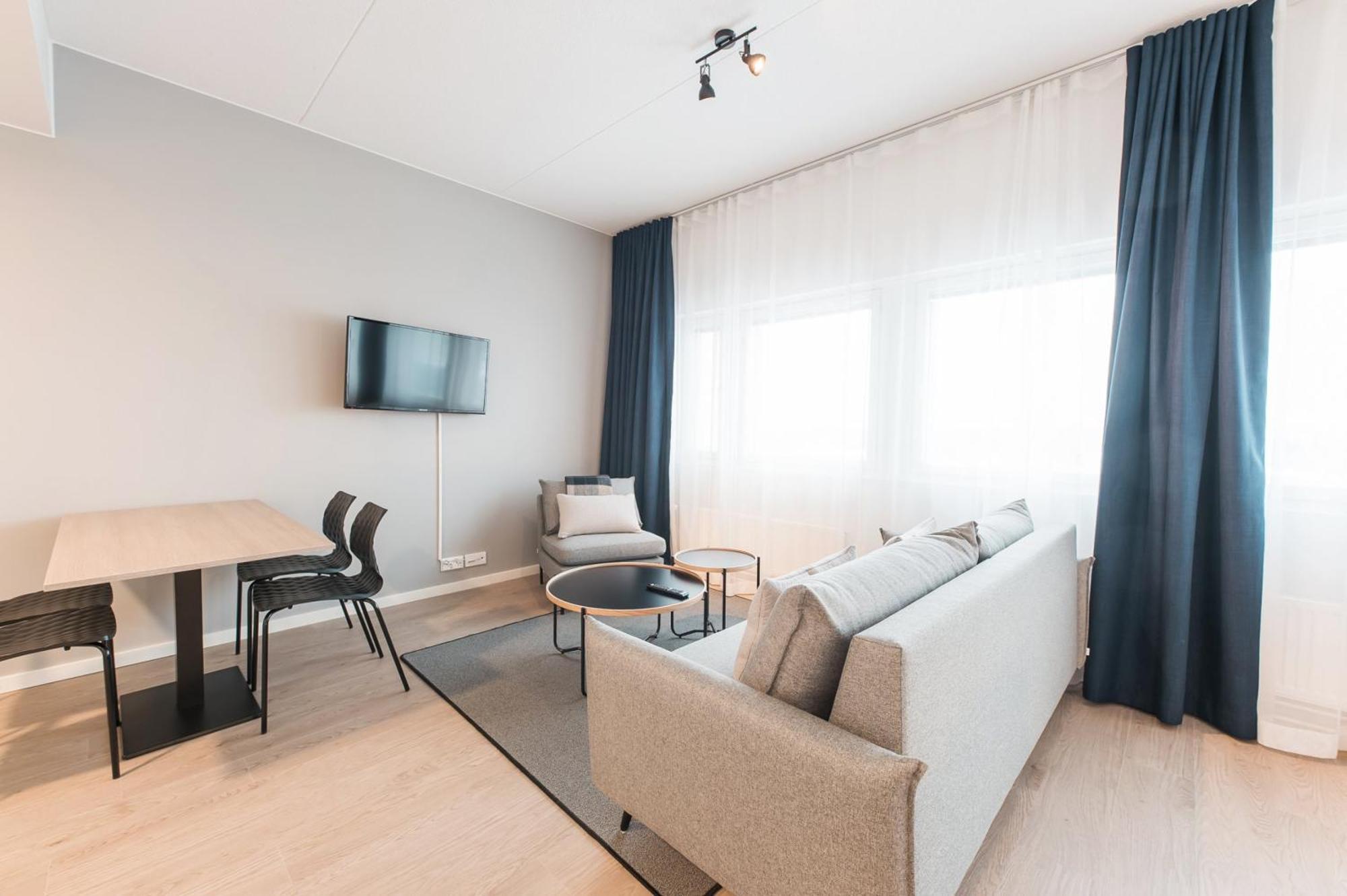 Forenom Aparthotel Helsinki Pikku Huopalahti Bagian luar foto